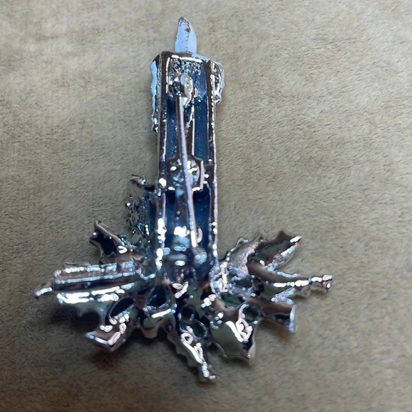 Vintage Christmas Candle Brooch - Picture 4 of 5